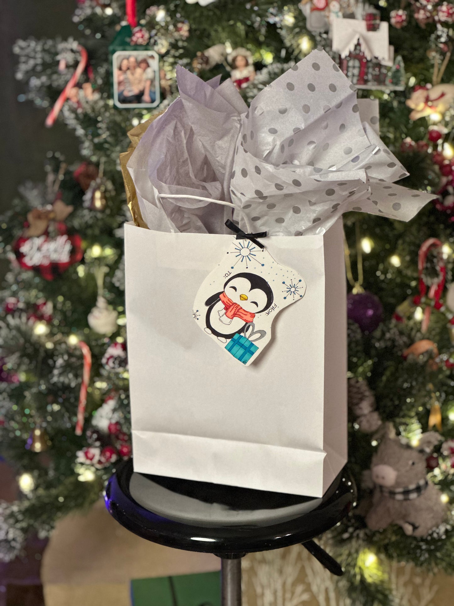 Penguin Holiday Gift Tag