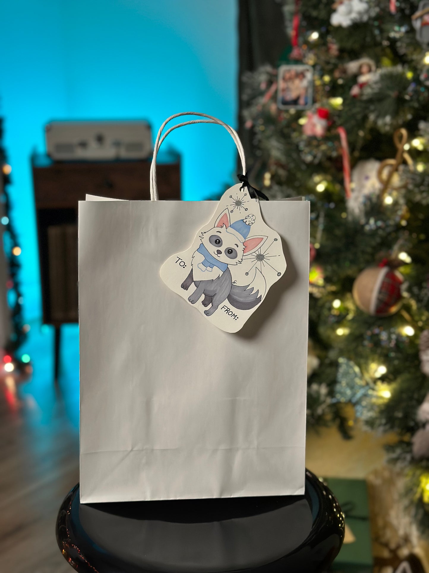 Arctic Fox Holiday Gift Tag